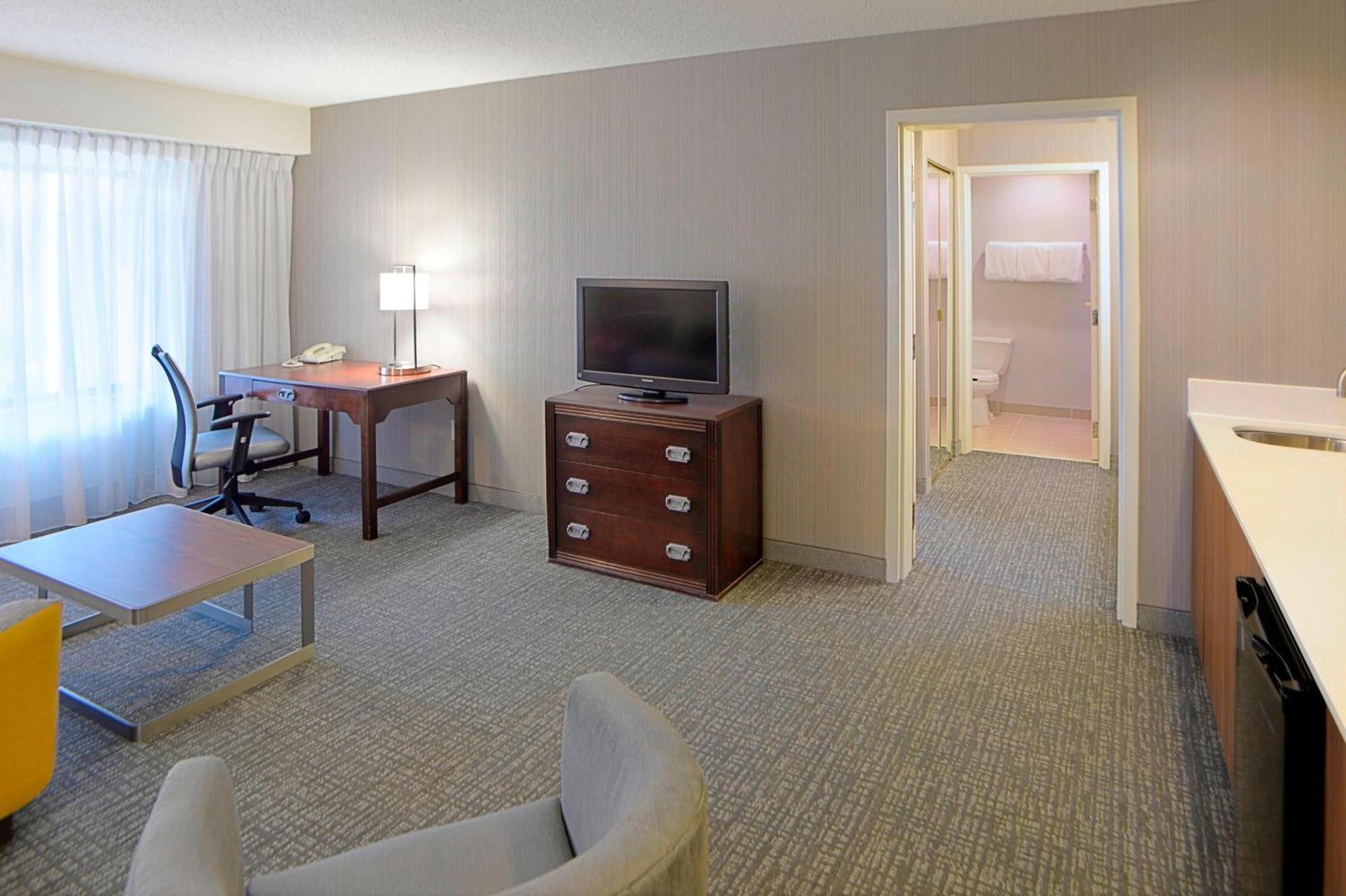 Courtyard By Marriott Kokomo Eksteriør bilde