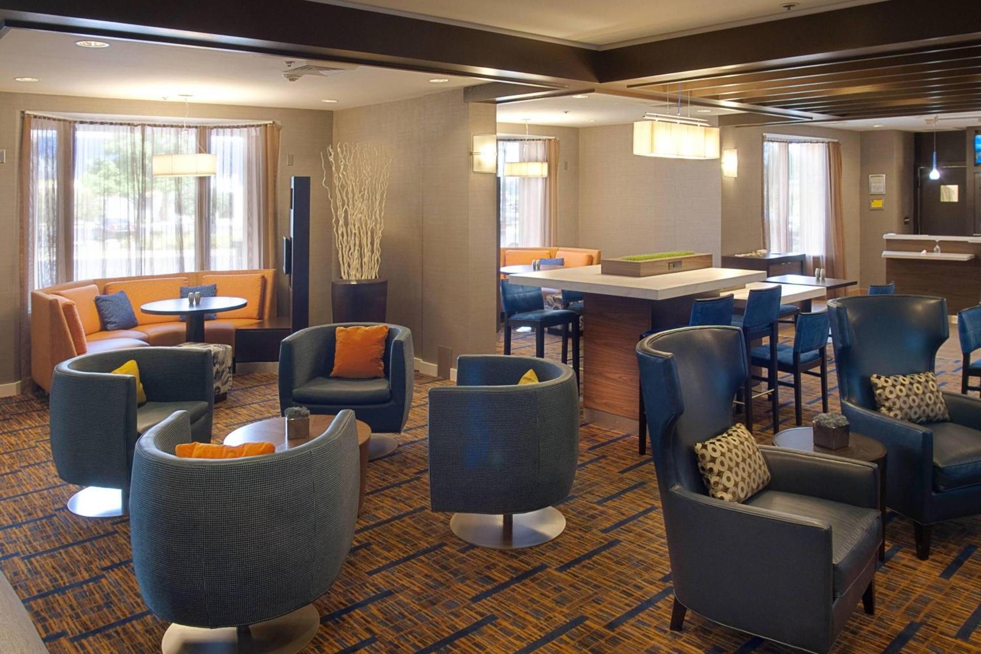 Courtyard By Marriott Kokomo Eksteriør bilde