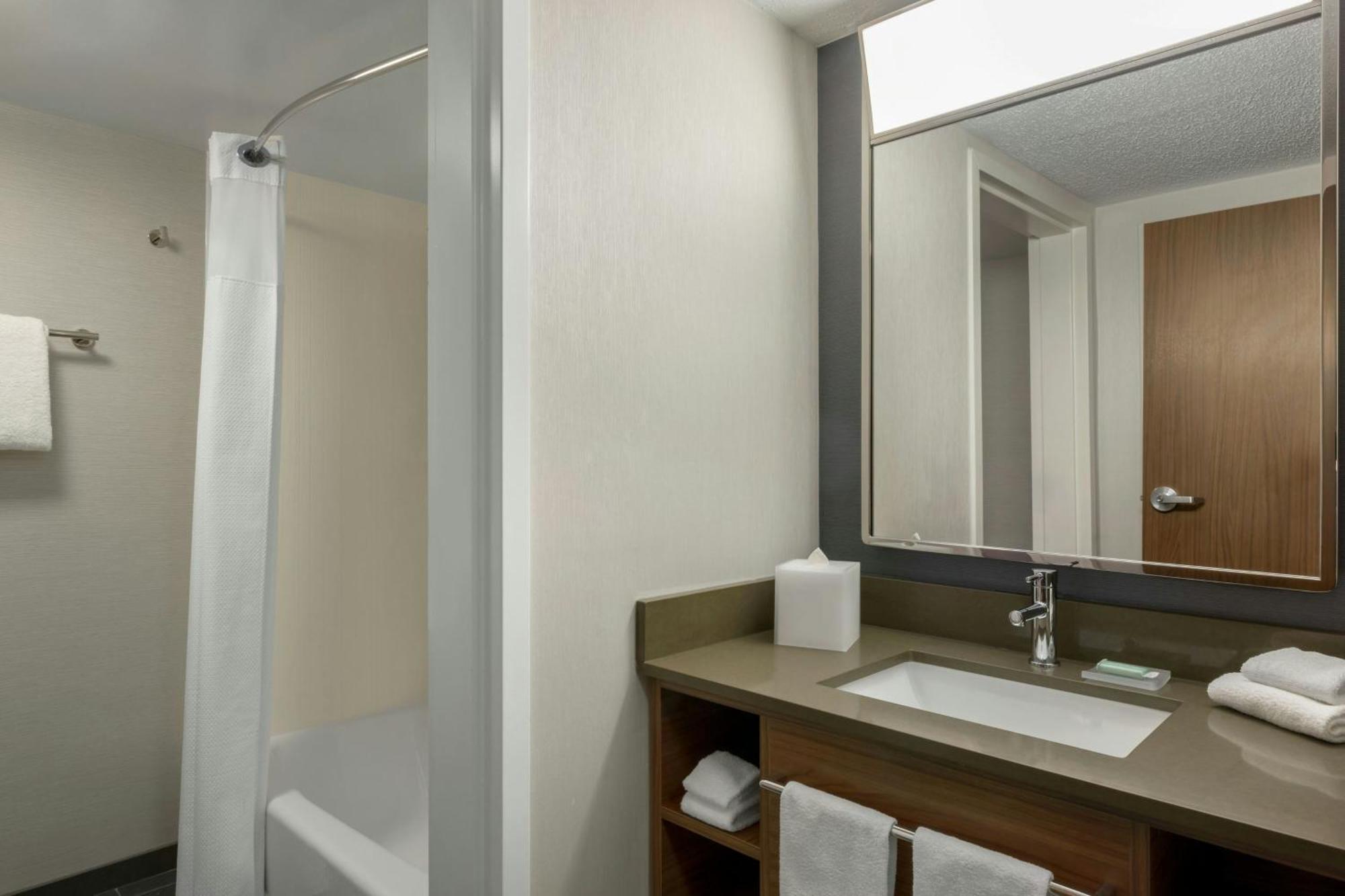 Courtyard By Marriott Kokomo Eksteriør bilde